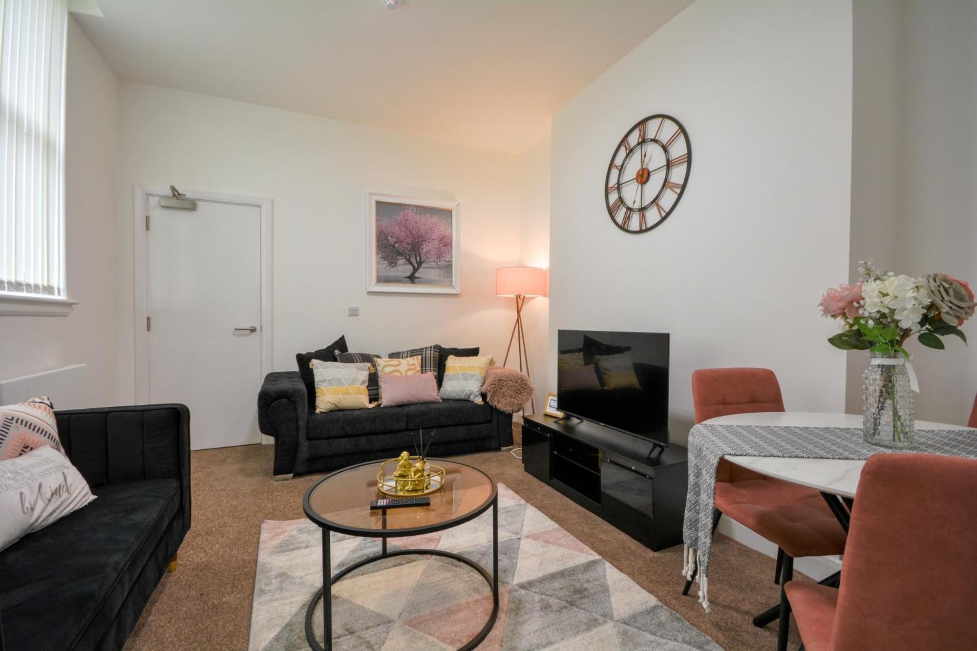 Stylish Suite With Free Parking Manchester Eksteriør bilde